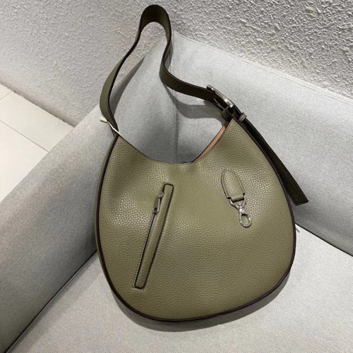 Bolsa Solid Shoulder Handbag